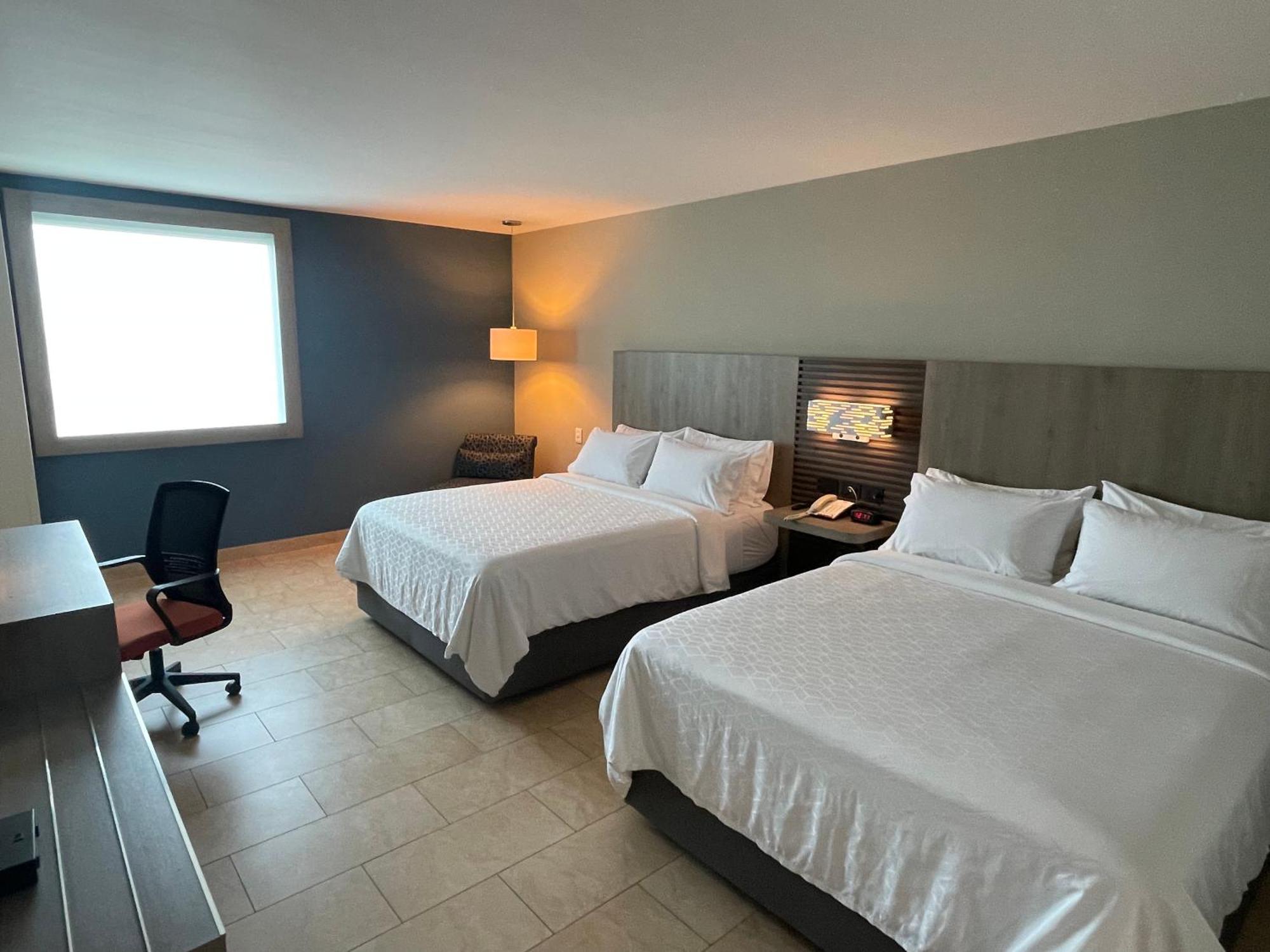 Holiday Inn Express Mérida, an IHG Hotel Extérieur photo