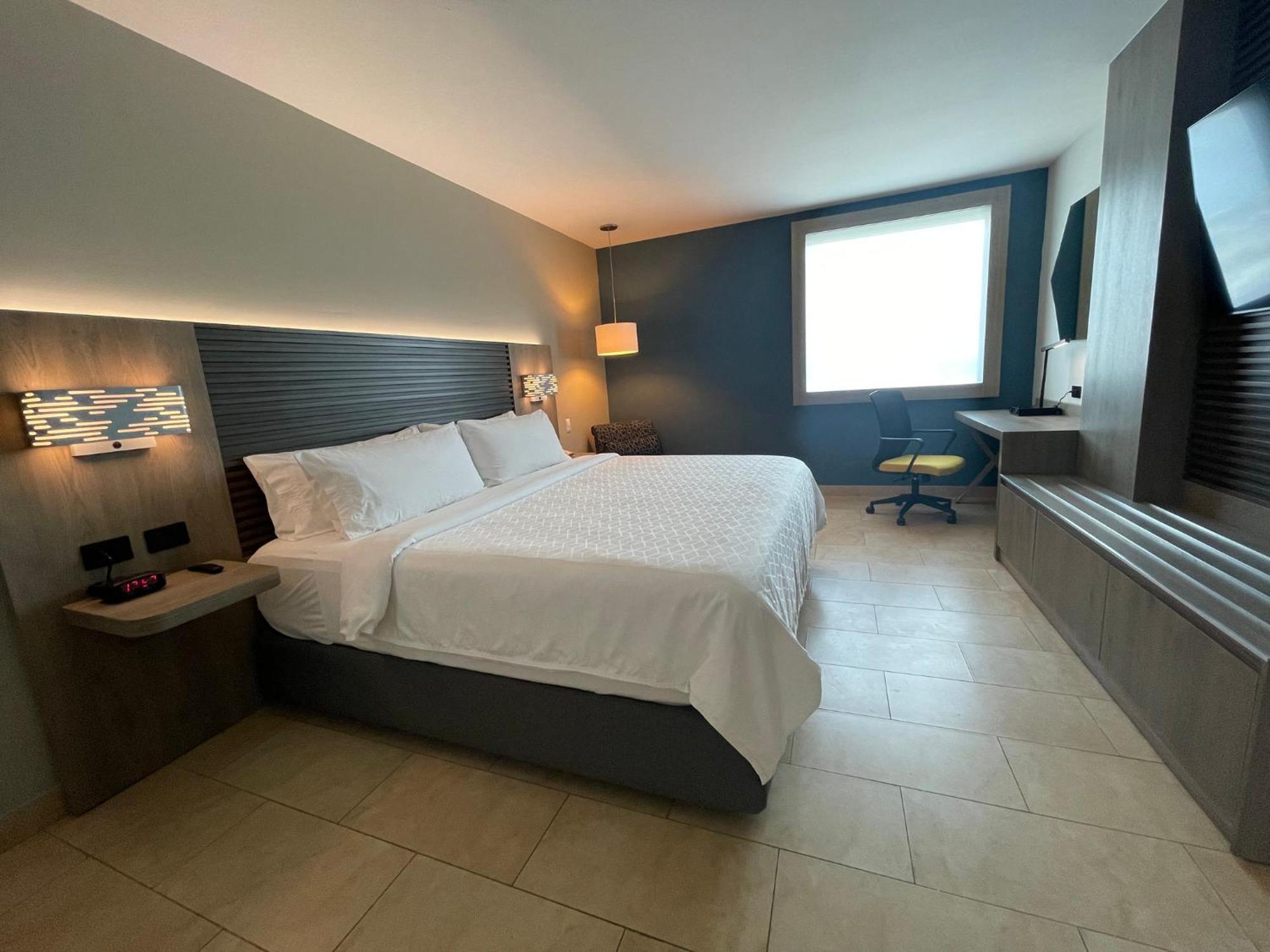 Holiday Inn Express Mérida, an IHG Hotel Extérieur photo